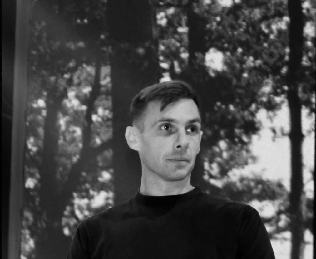 На фронті загинув відомий хореограф та балетмейстер Віктор Войников На фронті загинув відомий хореограф та балетмейстер Віктор Войников